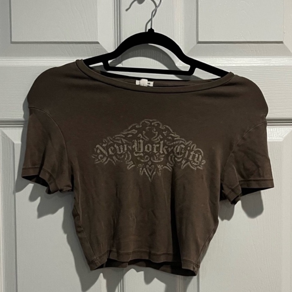 Garage Brown Stormi Tee New York City Cropped Length Short Sleeve